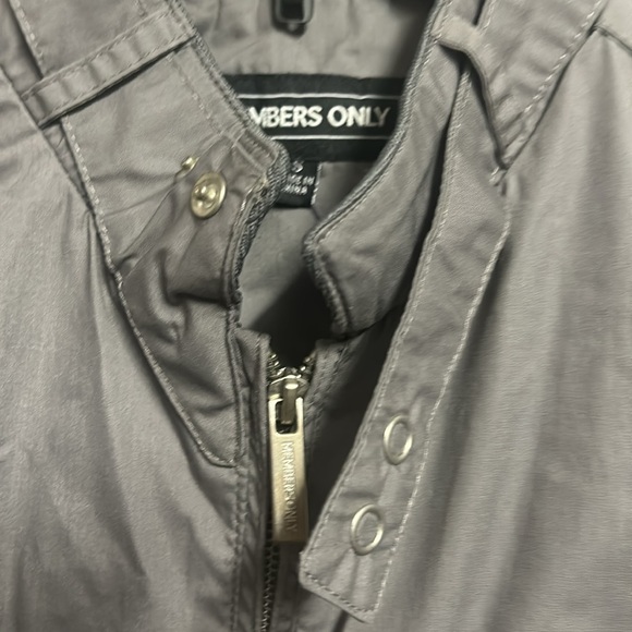 Men’s members only iconic racers jacket size small gray is the color - Picture 8 of 8